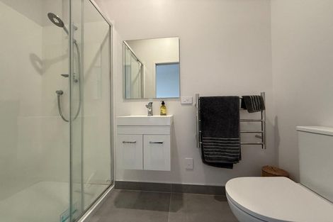 Photo of property in 22 Koiora Road, Clarks Beach, 2122