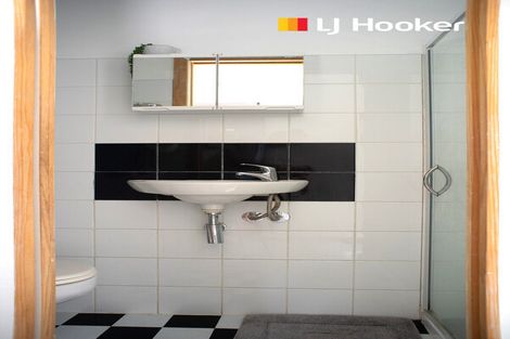 Photo of property in 142 Ravenswood Road, Saint Clair, Dunedin, 9012