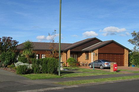 Photo of property in 4 Judd Place, Orewa, 0931