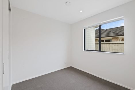 Photo of property in 19 Waituarua Drive, Takanini, 2112