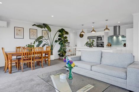 Photo of property in 31 Jules Crescent, Bell Block, New Plymouth, 4312