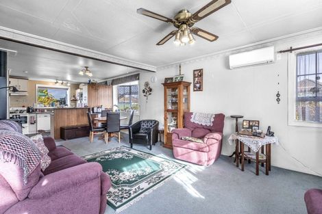 Photo of property in 73 Conway Crescent, Glengarry, Invercargill, 9810