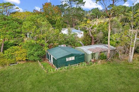 Photo of property in 2 Kay Road, Swanson, Auckland, 0614