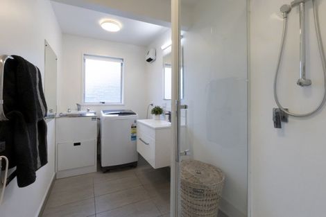 Photo of property in 26 Williams Street, Sunshine Bay, Queenstown, 9300