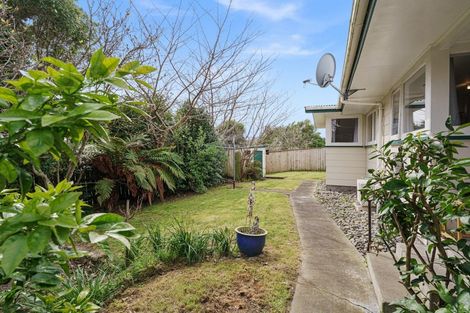 Photo of property in 30 Lupin Road, Otaki, 5512