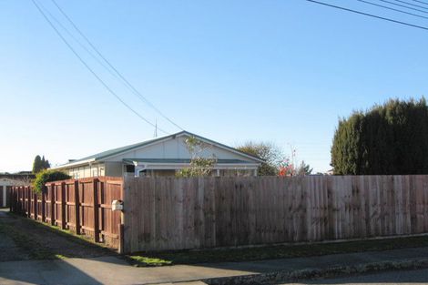 Photo of property in 8a Finsbury Street, Islington, Christchurch, 8042