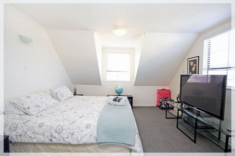 Photo of property in 24 Thomas Place, Foxton Beach, Foxton, 4815