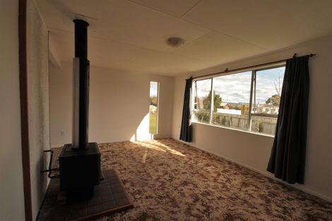 Photo of property in 2 Montgomery Street, Waipukurau, 4200