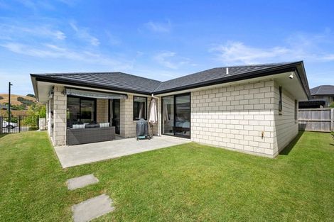Photo of property in 14 Urumaraki Avenue, Helensville, 0800