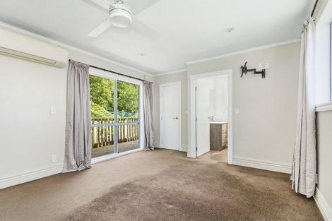 Photo of property in 150 Tirohanga Road, Tirohanga, Lower Hutt, 5010