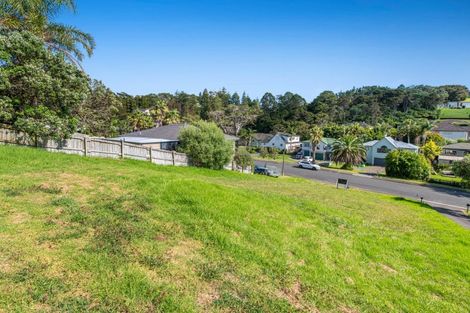 Photo of property in 47 Ferry Road, Arkles Bay, Whangaparaoa, 0932
