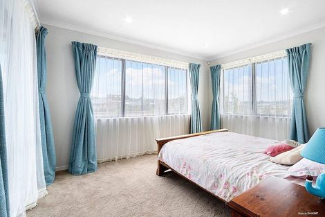 Photo of property in 2 Floyd Road, Riverhead, 0820