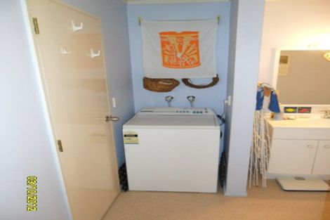 Photo of property in 8 Girton Terrace, Mount Cook, Wellington, 6021