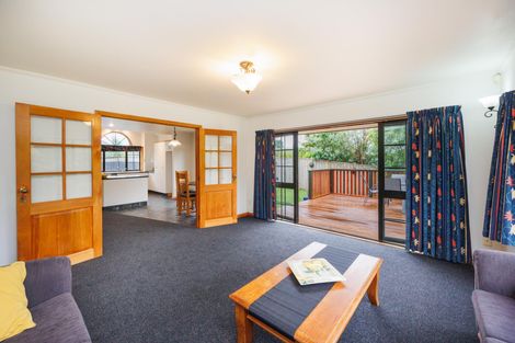 Photo of property in 11 Woodgate Court, Fitzherbert, Palmerston North, 4410