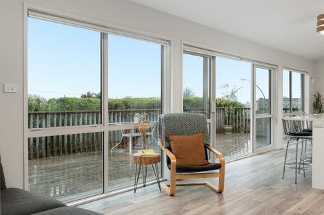 Photo of property in 2/21 Sardinia Rise, Bethlehem, Tauranga, 3110