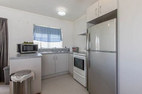 Photo of property in 2 Woburn Street, Waipukurau, 4200