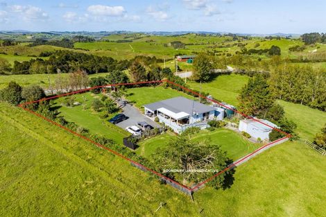 Photo of property in 498 Oruawharo Road, Oruawharo, Wellsford, 0975