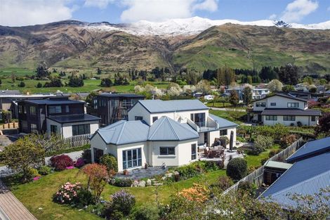 Photo of property in 113 Meadowstone Drive, Wanaka, 9305