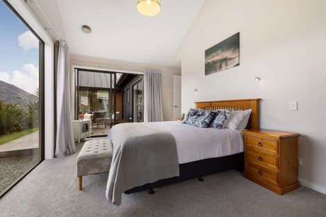 Photo of property in 24 Mckellar Drive, Jacks Point, Queenstown, 9371