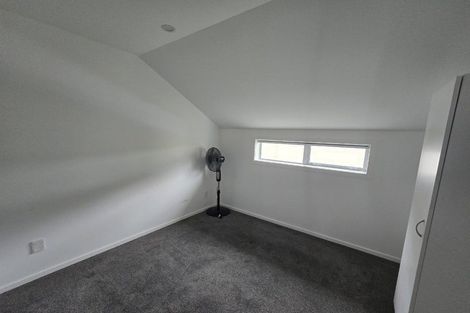 Photo of property in 59a Larsen Crescent, Tawa, Wellington, 5028