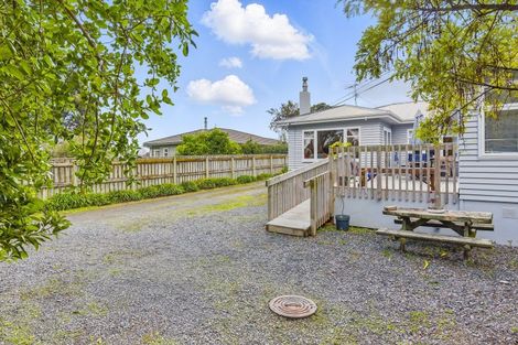 Photo of property in 31 Elizabeth Street, Waikanae, 5036