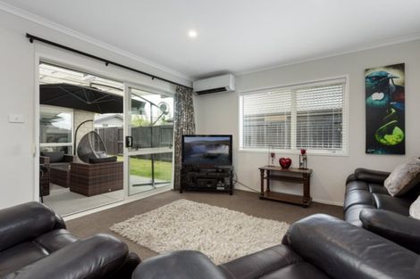 Photo of property in 296 Lakes Boulevard, Pyes Pa, Tauranga, 3112