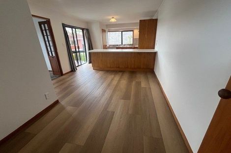 Photo of property in 26b Waller Avenue, Bucklands Beach, Auckland, 2012