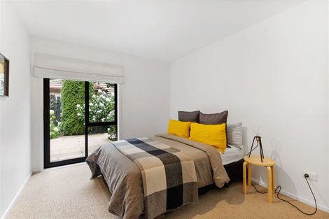 Photo of property in 33 Makora Street, Fendalton, Christchurch, 8041