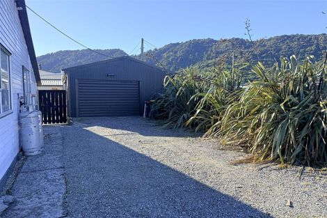 Photo of property in 31 Fox Street, Cobden, Greymouth, 7802