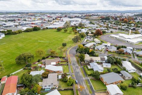 Photo of property in 28 Larnach Street, St Andrews, Hamilton, 3200