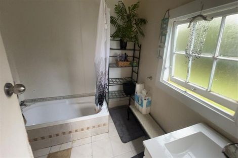 Photo of property in 19 Stewart Street, Aramoho, Whanganui, 4500