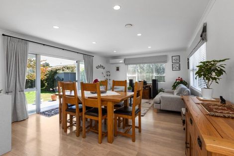 Photo of property in 9 Devon Street, Taradale, Napier, 4112