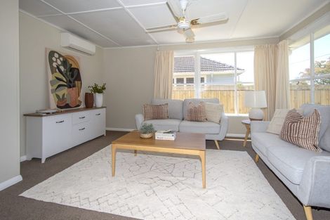 Photo of property in 75 Bower Avenue, New Brighton, Christchurch, 8083