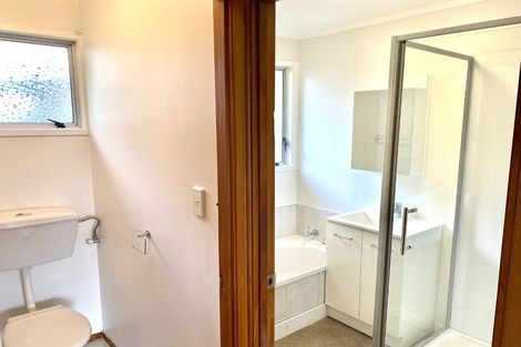 Photo of property in 88 Spinella Drive, Bayview, Auckland, 0629