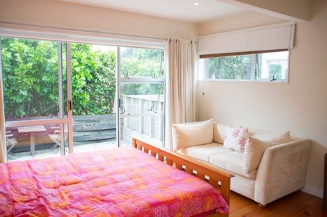Photo of property in 19f3 Burnham Street, Seatoun, Wellington, 6022
