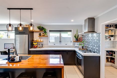 Photo of property in 41 Titoki Crescent, Pirimai, Napier, 4112