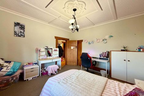 Photo of property in 9 Walsh Road, Westown, New Plymouth, 4310
