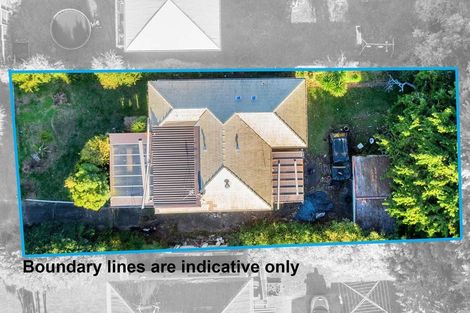 Photo of property in 14 Geordie Street, Henderson, Auckland, 0612