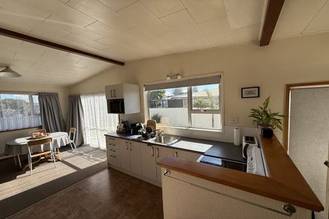 Photo of property in 2 The Esplanade, Westshore, Napier, 4110