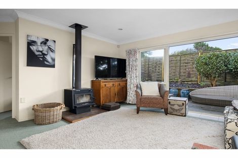 Photo of property in 25d King Street, Waiuku, 2123