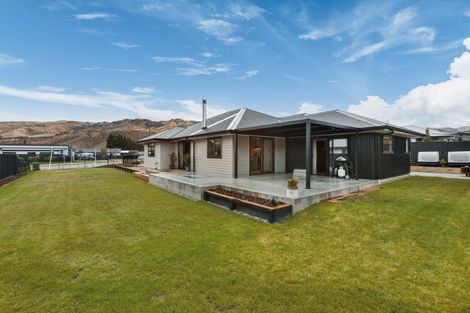 Photo of property in 69 Wallis Drive, Cromwell, 9310