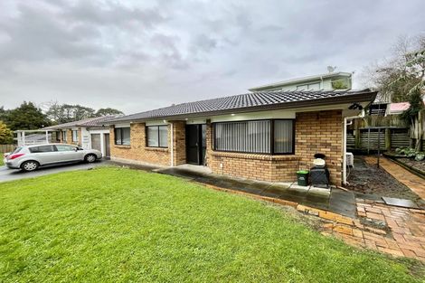 Photo of property in 2/27 Rata Street, New Lynn, Auckland, 0600