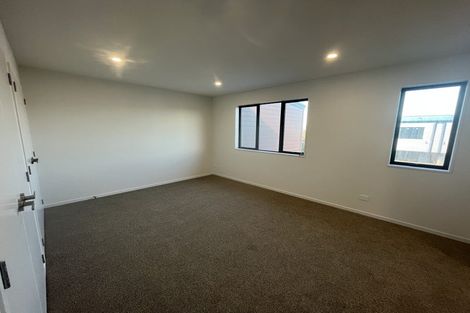 Photo of property in 1 Ahunga Road, Karaka, Papakura, 2113