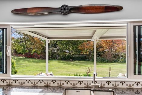 Photo of property in 158 Raumati Road, Raumati Beach, Paraparaumu, 5032