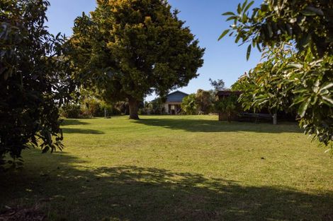Photo of property in 10 Church Road, Maketu, 3189