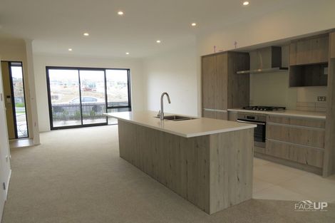 Photo of property in 16 Nugget Avenue, Hobsonville, Auckland, 0616