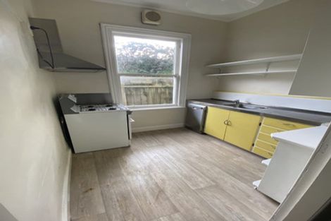 Photo of property in 40 Hargreaves Street, Mount Cook, Wellington, 6021