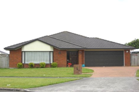 Photo of property in 35 Longford Park Drive, Takanini, 2112