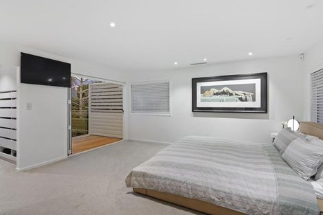 Photo of property in 15 The Strand, Takapuna, Auckland, 0622