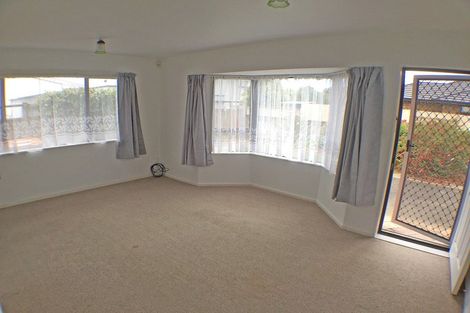 Photo of property in 2/455 Ferguson Street, Palmerston North, 4410